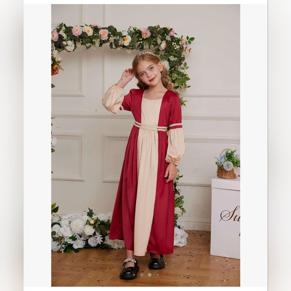 NWT Scarlett Darkness Costume Renaissance dress size 14 year 12-14 Girls - Picture 5 of 9
